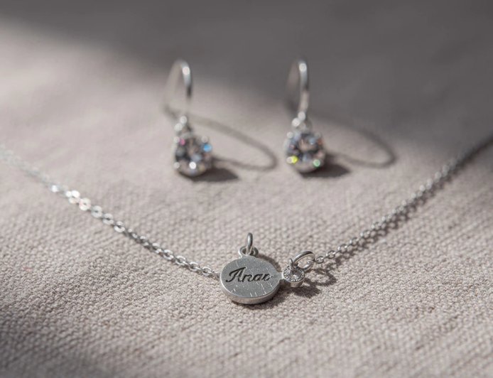 Bijoux personnalisés : l’art de sublimer chaque moment avec un accessoire unique